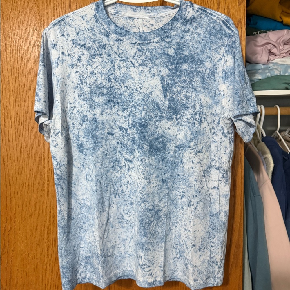 Lululemon Athletica all yours tee